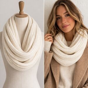 Abercrombie & Fitch | Cream Chunky Knit Infinity Scarf | Cotton Wool Blend